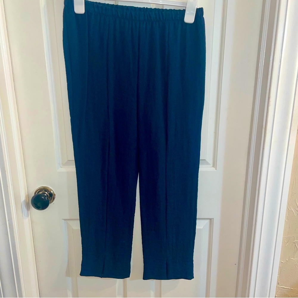 Niche by Nilgun Derman crop pants in navy, size Small